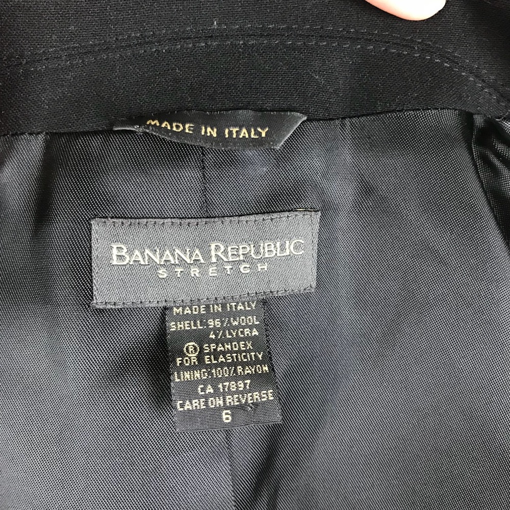 Black Banana Republic wool blazer! - Picture 7 of 8